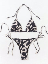 Biquíni Triângulo Multicolorido com Detalhe Franzido